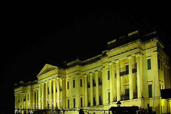 Illuminated-hazarduari-palace-murshidabad